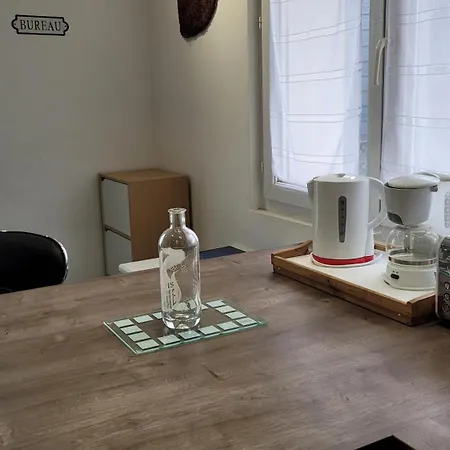 Joli 1 Personne, Avec Terrasse Apartment Tarbes