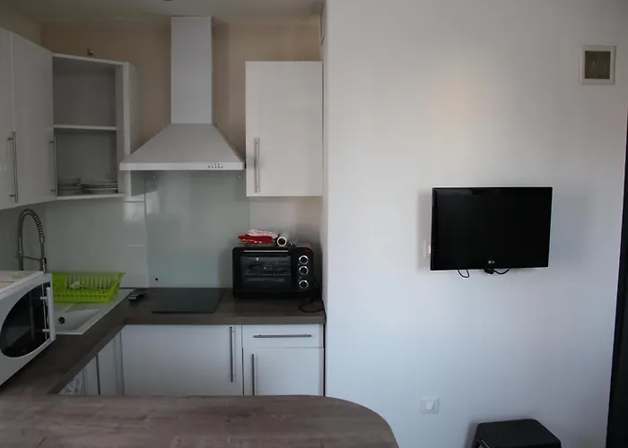 Joli 1 Personne, Avec Terrasse Тарб