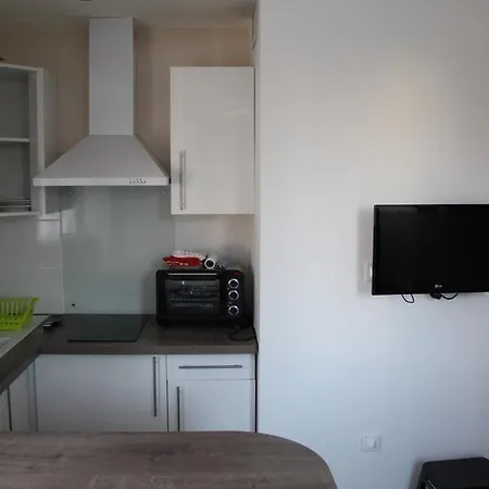 Joli 1 Personne, Avec Terrasse טרבה
